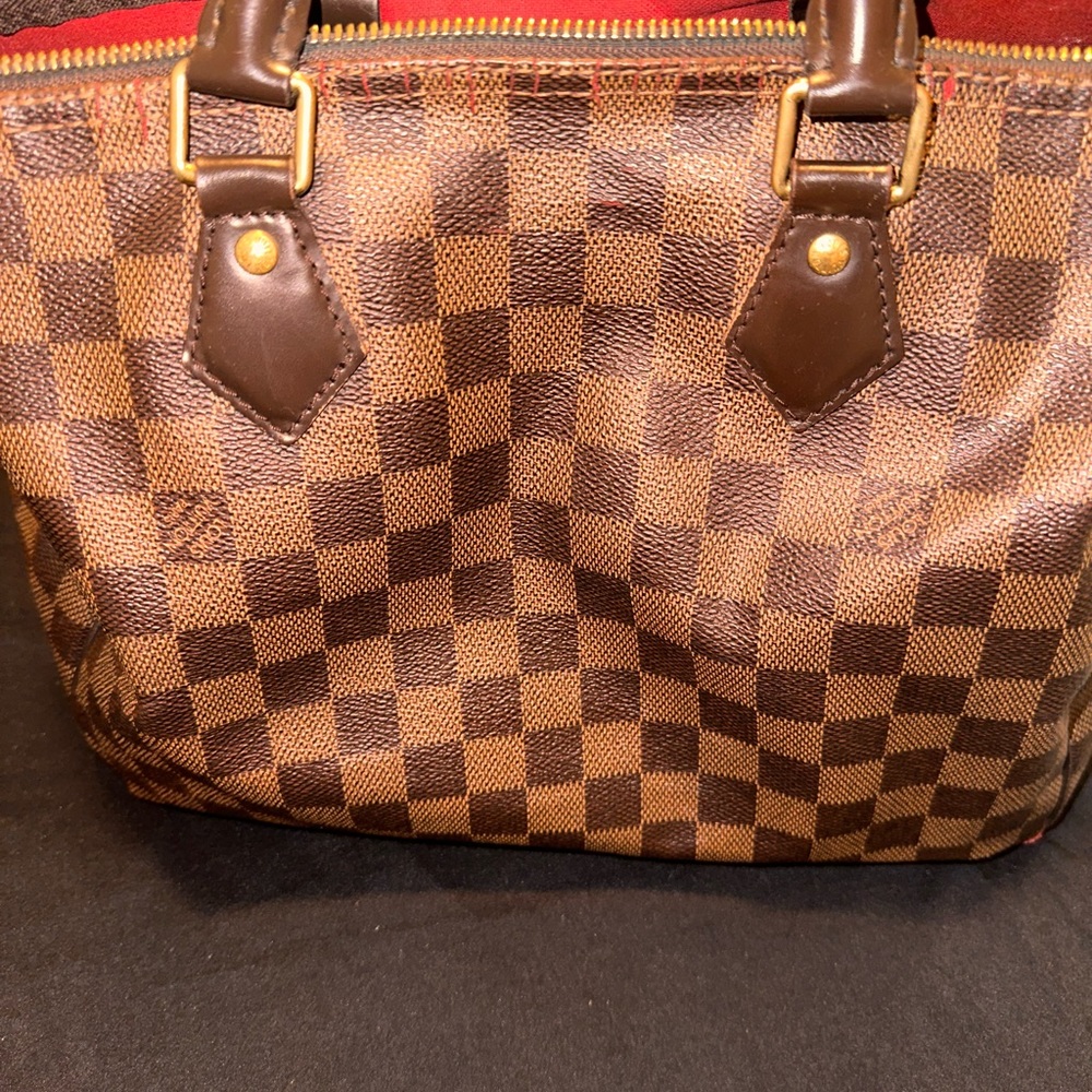 Louis Vuitton 100% Authentic